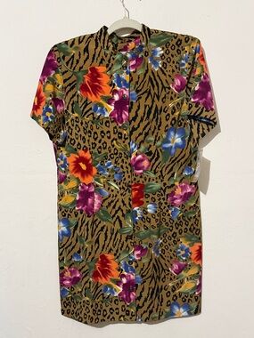 Kathy Lee Collection Multicolor Floral & Animal Print Button-Down Shirt